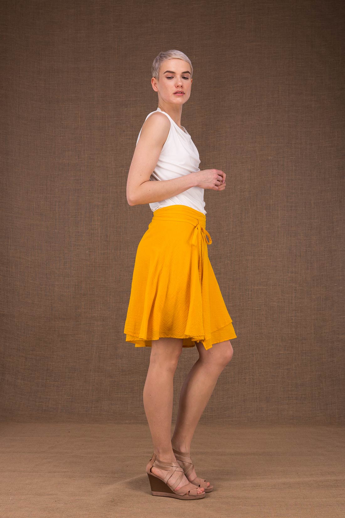 Yellow short organic cotton wrap skirt ARIA – Image 2