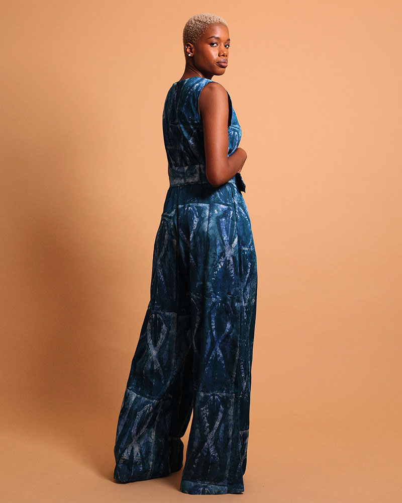 Combinaison pantalon fluide avec motifs élégants – Entière – Image 6