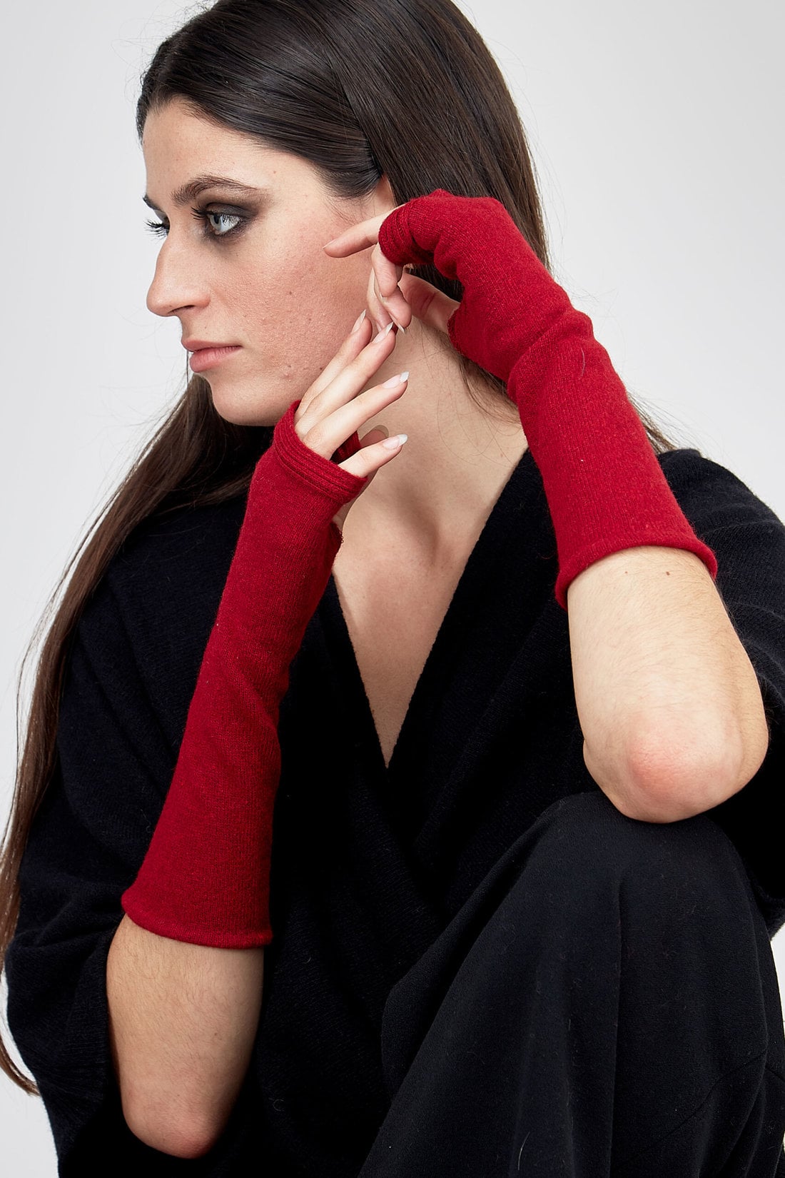 Red wool mittens for women LYNX