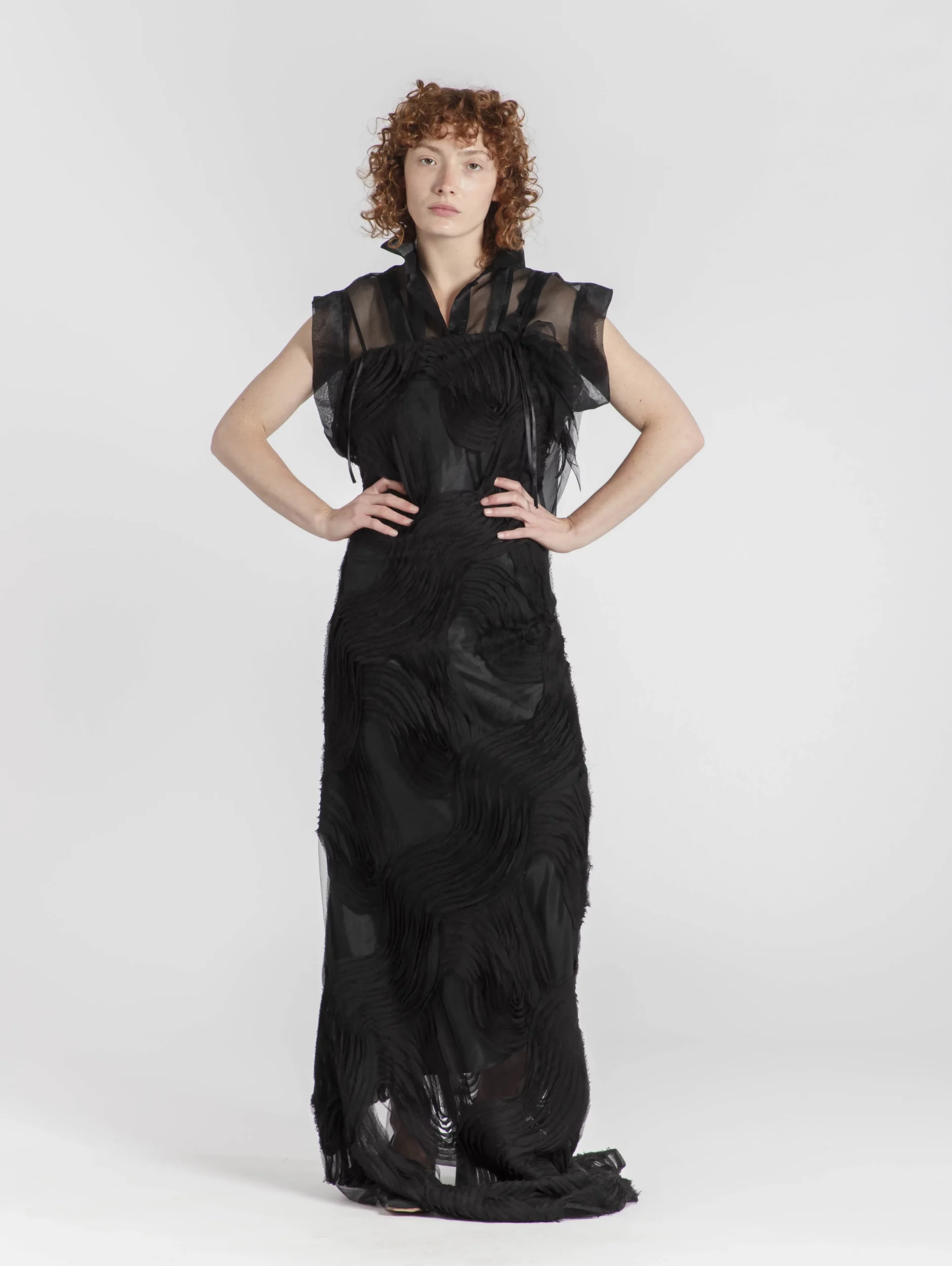 Robe Soirée Sur mesure AIKO FLEUR TRANSPARENTE 48H