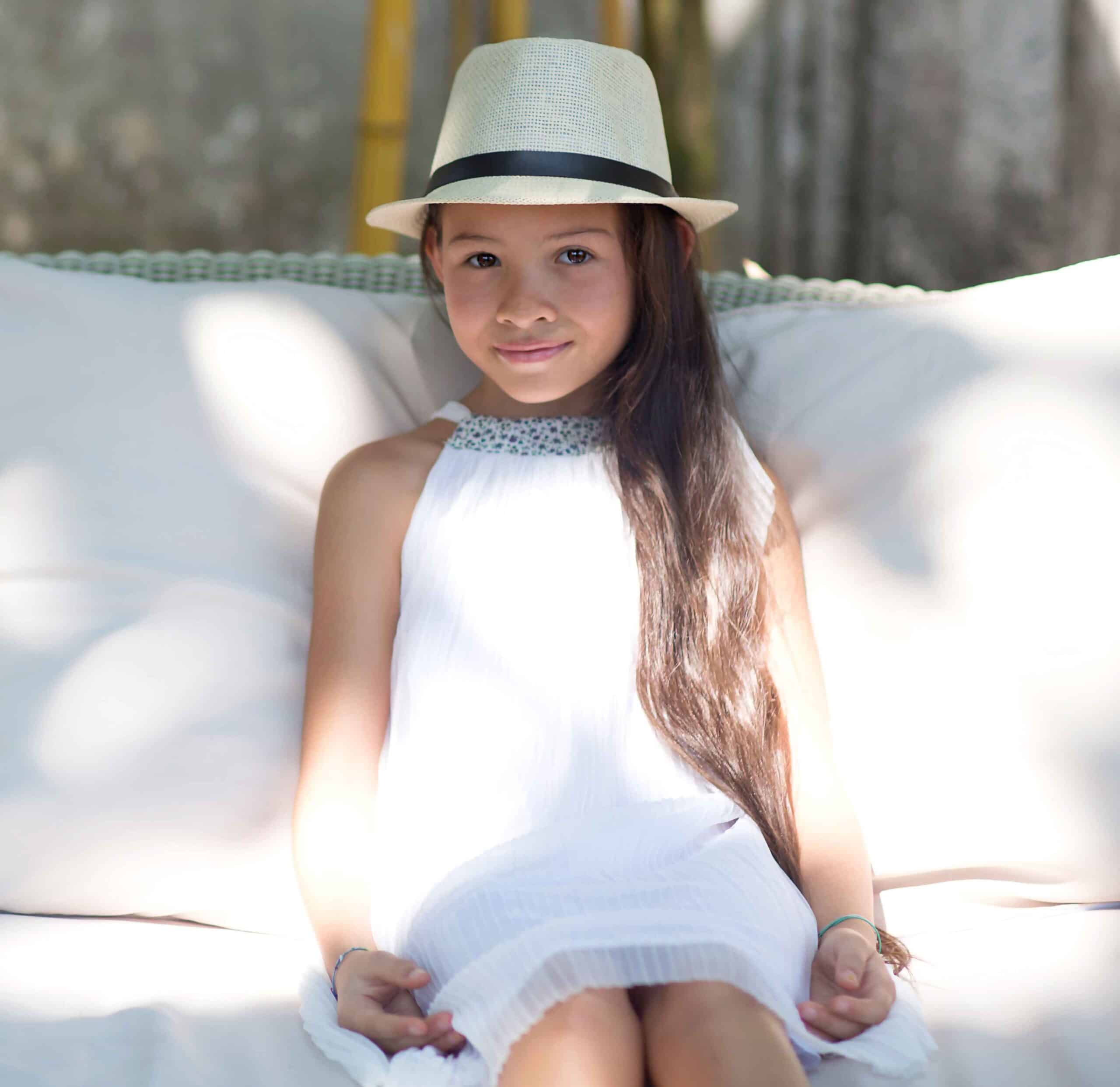 Robe Cérémonie Blanche Fille | Col Liberty Violet | ALIZEE – Image 7