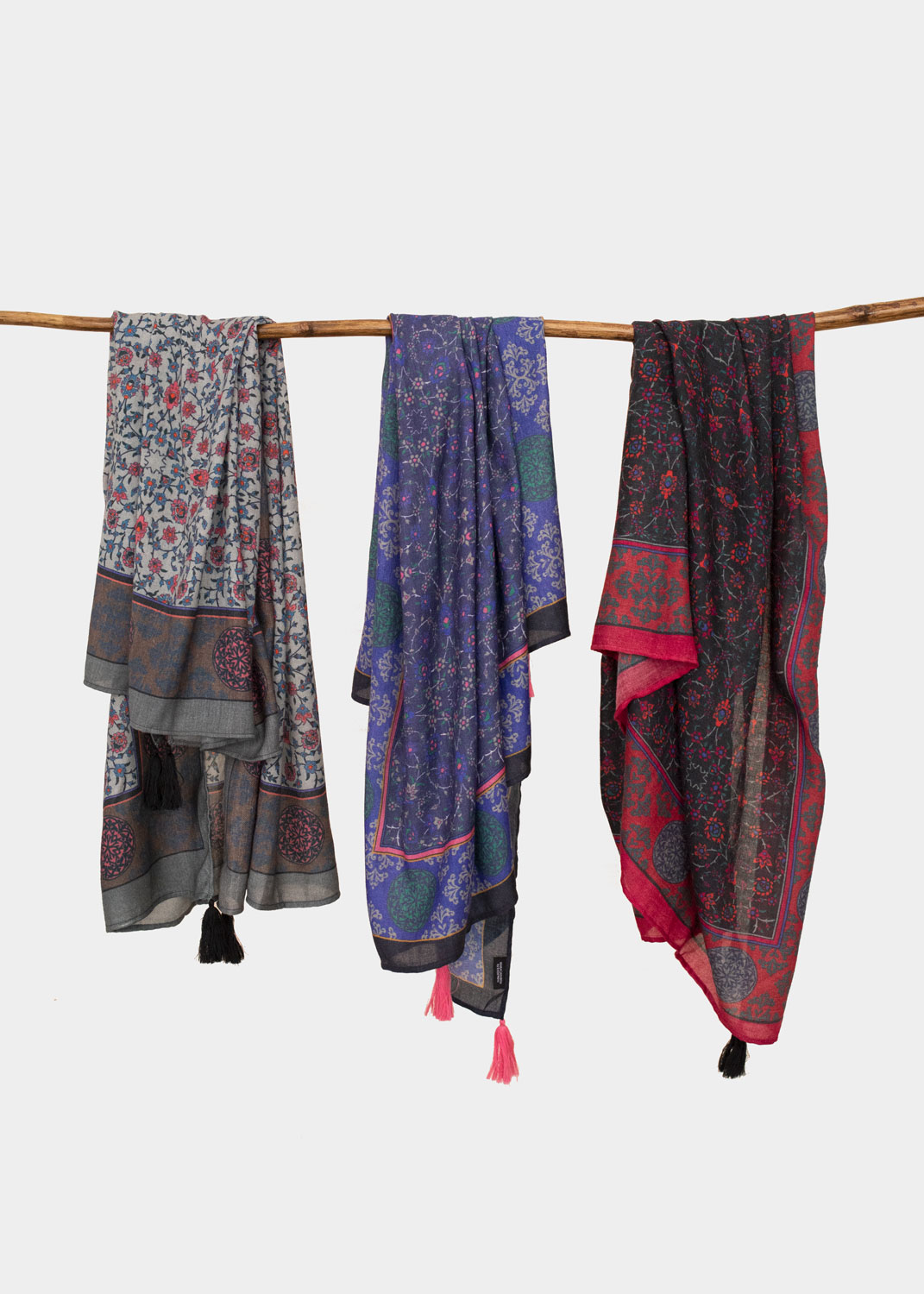 Squared wool stole – Mehndi (powder) – Image 4